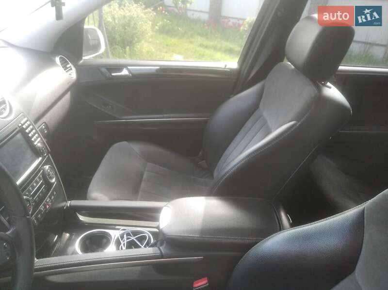 Внедорожник / Кроссовер Mercedes-Benz M-Class 2008 в Киеве