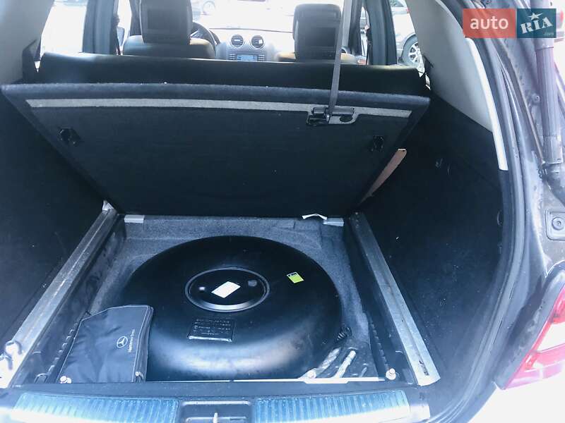 Внедорожник / Кроссовер Mercedes-Benz M-Class 2008 в Киеве