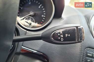 Внедорожник / Кроссовер Mercedes-Benz M-Class 2011 в 