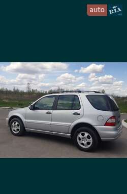 Внедорожник / Кроссовер Mercedes-Benz M-Class 2005 в 