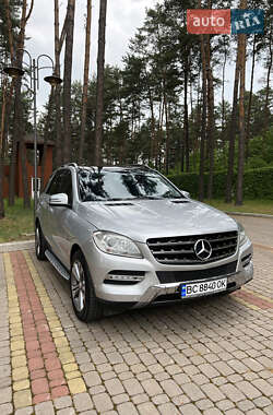 Внедорожник / Кроссовер Mercedes-Benz M-Class 2011 в Львове