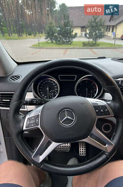 Внедорожник / Кроссовер Mercedes-Benz M-Class 2011 в Львове