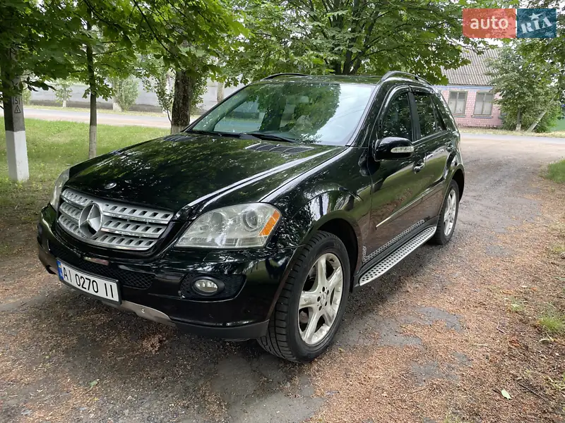 Mercedes-Benz M-Class