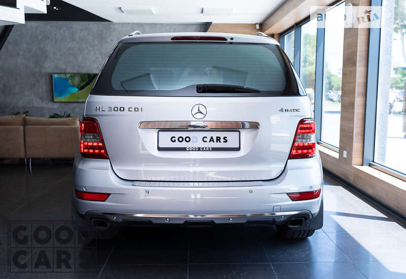 Внедорожник / Кроссовер Mercedes-Benz M-Class 2011 в Одессе фото 20 Внедорожник / Кроссовер Mercedes-Benz M-Class 2011 в Одессе