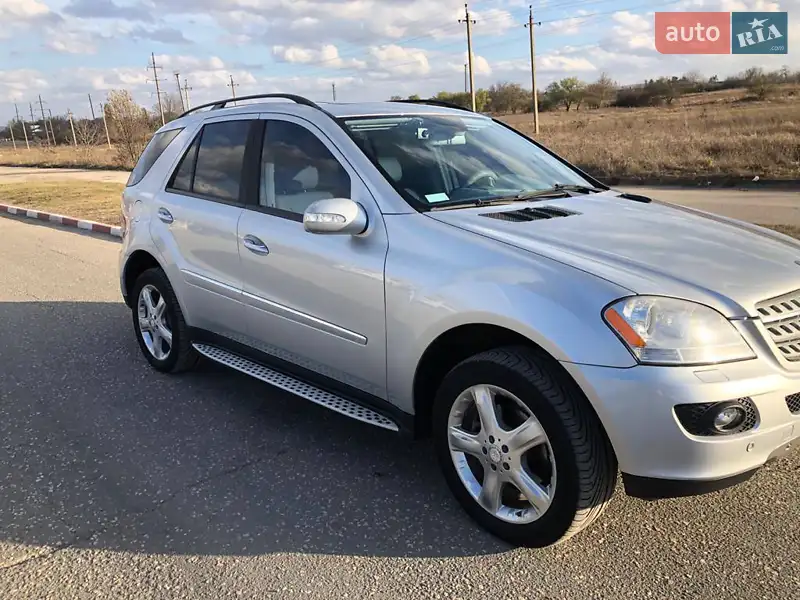 Mercedes-Benz M-Class