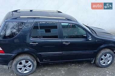 Внедорожник / Кроссовер Mercedes-Benz M-Class 2004 в 