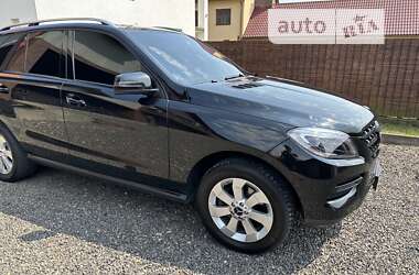 Внедорожник / Кроссовер Mercedes-Benz M-Class 2013 в 