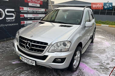 Позашляховик / Кросовер Mercedes-Benz M-Class 2009 в Долинській