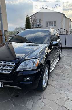 Позашляховик / Кросовер Mercedes-Benz M-Class 2008 в Волочиську