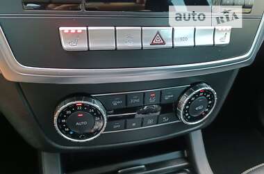 Внедорожник / Кроссовер Mercedes-Benz M-Class 2013 в 