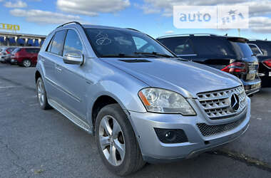 Внедорожник / Кроссовер Mercedes-Benz M-Class 2010 в Львове