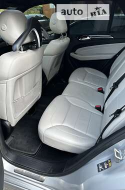Позашляховик / Кросовер Mercedes-Benz M-Class 2015 в 