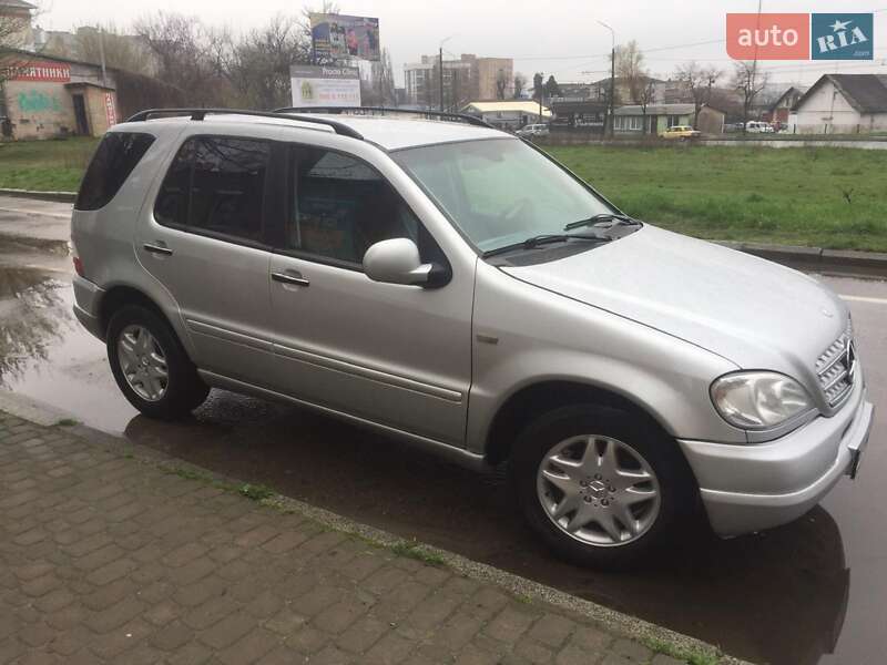 Внедорожник / Кроссовер Mercedes-Benz M-Class 2000 в Белой Церкви