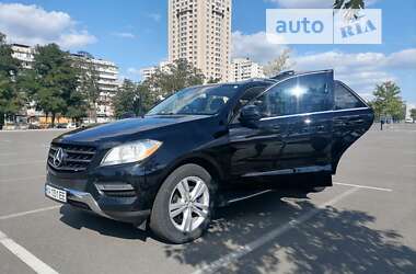 Внедорожник / Кроссовер Mercedes-Benz M-Class 2014 в Киеве