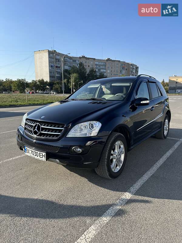 Внедорожник / Кроссовер Mercedes-Benz M-Class 2007 в Каменец-Подольском