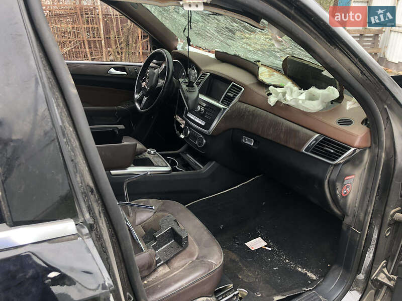 Позашляховик / Кросовер Mercedes-Benz M-Class 2013 в Запоріжжі фото 5 Позашляховик / Кросовер Mercedes-Benz M-Class 2013 в Запоріжжі