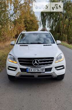 Позашляховик / Кросовер Mercedes-Benz M-Class 2014 в Хмельницькому