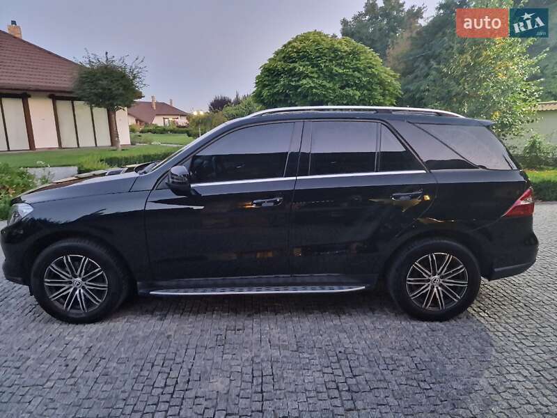 Внедорожник / Кроссовер Mercedes-Benz M-Class 2015 в Днепре