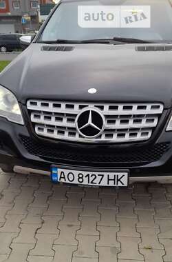 Mercedes-Benz M-Class 2010