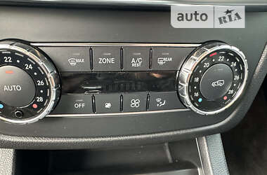Внедорожник / Кроссовер Mercedes-Benz M-Class 2013 в 