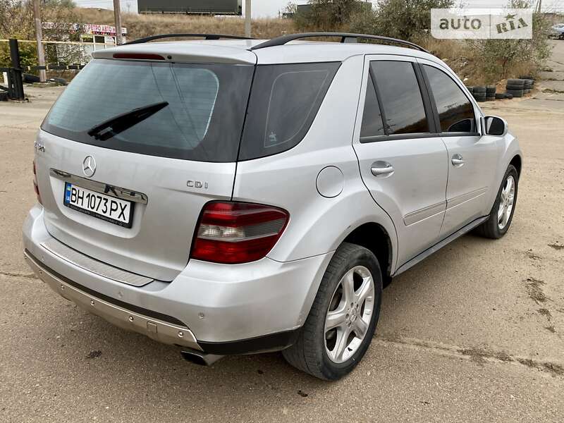 Внедорожник / Кроссовер Mercedes-Benz M-Class 2005 в Одессе фото 9 Внедорожник / Кроссовер Mercedes-Benz M-Class 2005 в Одессе