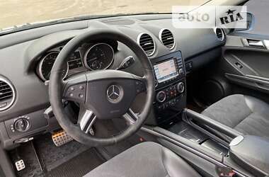 Позашляховик / Кросовер Mercedes-Benz M-Class 2005 в Одесі