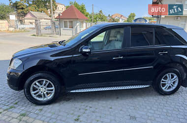 Внедорожник / Кроссовер Mercedes-Benz M-Class 2008 в 