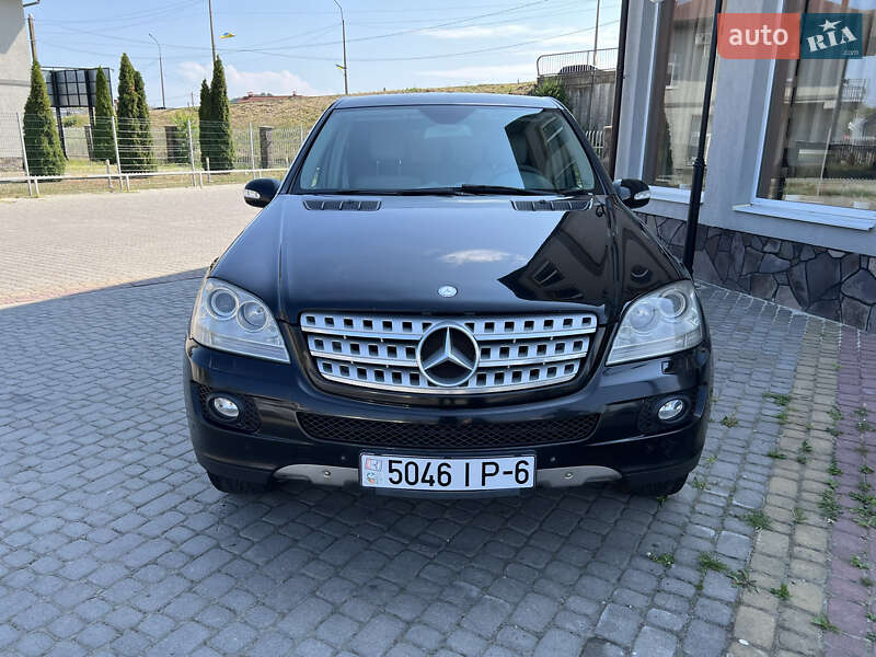 Внедорожник / Кроссовер Mercedes-Benz M-Class 2008 в Киеве