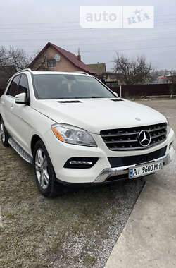 Позашляховик / Кросовер Mercedes-Benz M-Class 2013 в Переяславі