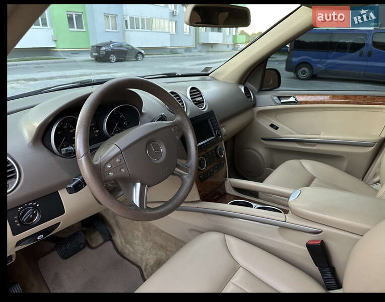 Внедорожник / Кроссовер Mercedes-Benz M-Class 2008 в Киеве