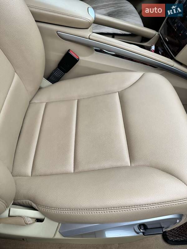 Внедорожник / Кроссовер Mercedes-Benz M-Class 2011 в Тернополе