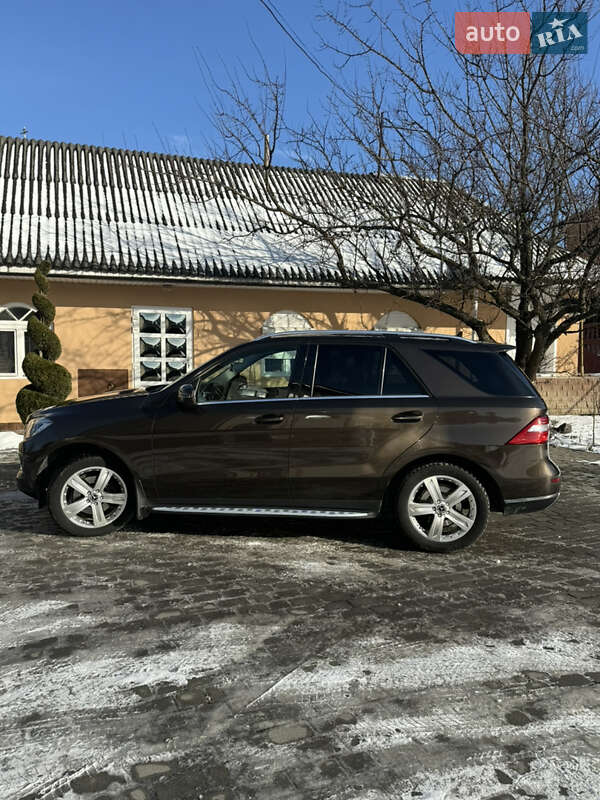 Внедорожник / Кроссовер Mercedes-Benz M-Class 2015 в Тячеве