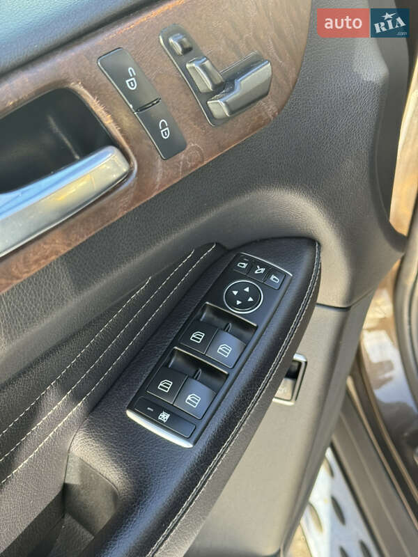 Внедорожник / Кроссовер Mercedes-Benz M-Class 2015 в Тячеве