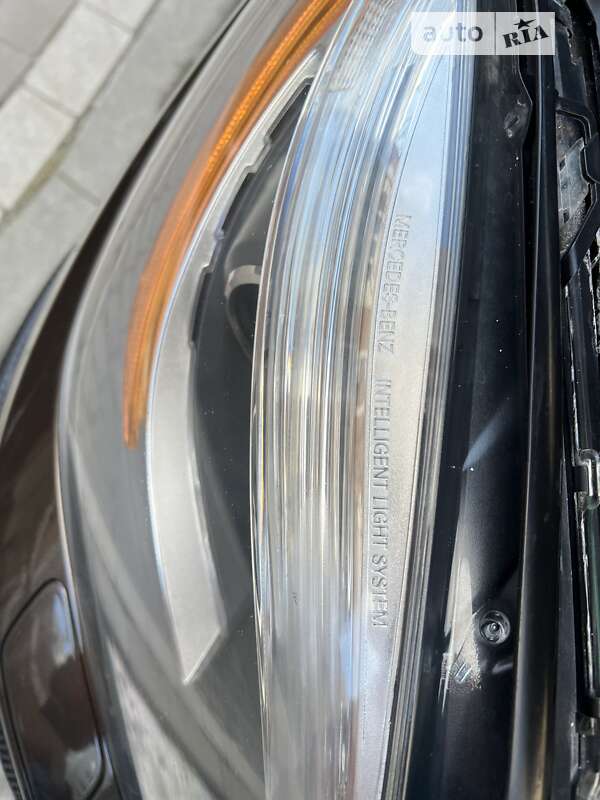 Позашляховик / Кросовер Mercedes-Benz M-Class 2012 в Броварах
