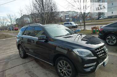 Внедорожник / Кроссовер Mercedes-Benz M-Class 2013 в Кропивницком