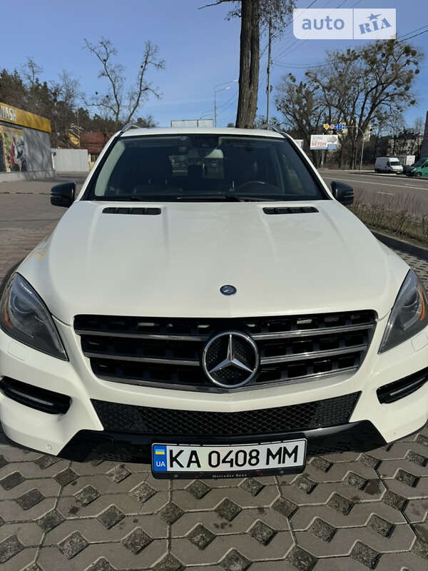 Внедорожник / Кроссовер Mercedes-Benz M-Class 2012 в Броварах