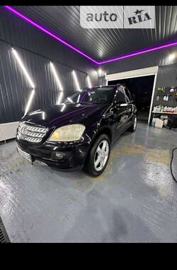 Внедорожник / Кроссовер Mercedes-Benz M-Class 2005 в Одессе