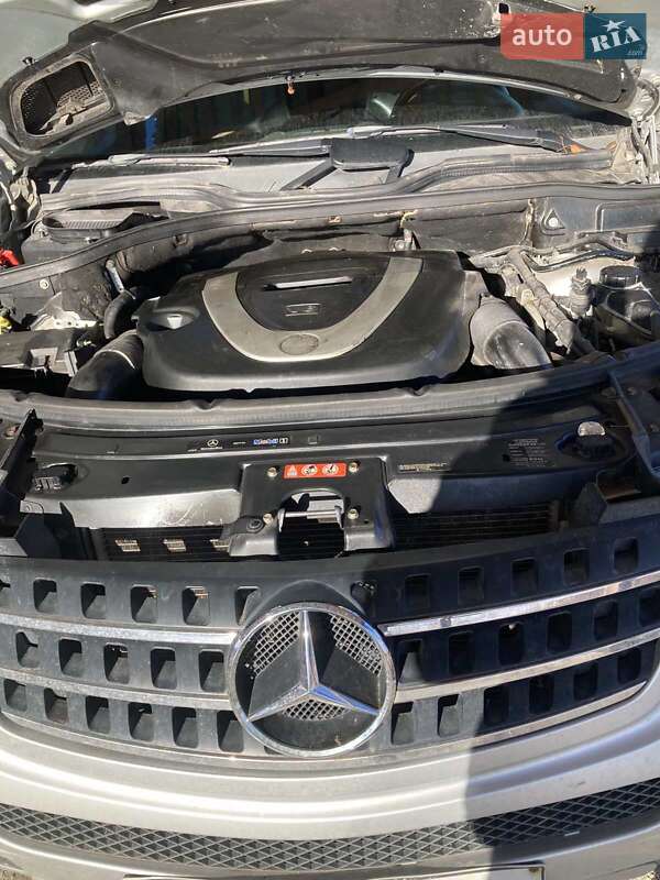 Внедорожник / Кроссовер Mercedes-Benz M-Class 2007 в Житомире
