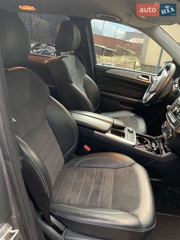 Позашляховик / Кросовер Mercedes-Benz M-Class 2011 в Рахові