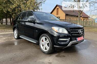 Внедорожник / Кроссовер Mercedes-Benz M-Class 2012 в Луцке