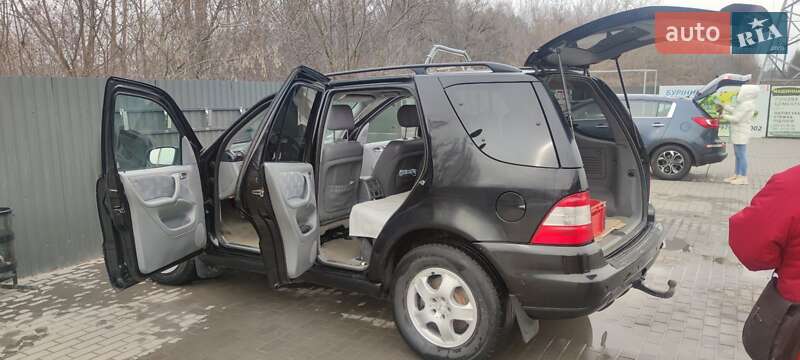 Внедорожник / Кроссовер Mercedes-Benz M-Class 2004 в Каменец-Подольском фото 11 Внедорожник / Кроссовер Mercedes-Benz M-Class 2004 в Каменец-Подольском