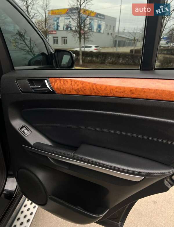 Внедорожник / Кроссовер Mercedes-Benz M-Class 2008 в Киеве фото 5 Внедорожник / Кроссовер Mercedes-Benz M-Class 2008 в Киеве