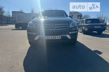 Mercedes-Benz M-Class 2013