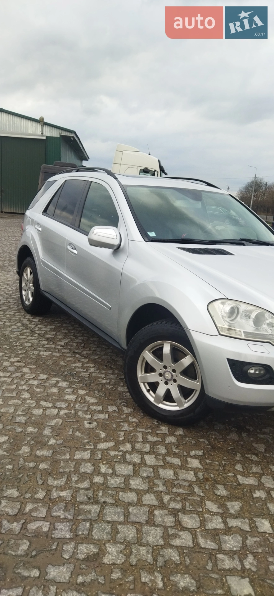 2010 Mercedes-Benz M-klasse - мініатюра 3