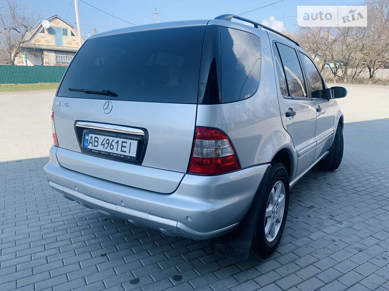 Внедорожник / Кроссовер Mercedes-Benz M-Class 2004 в Ильинцах