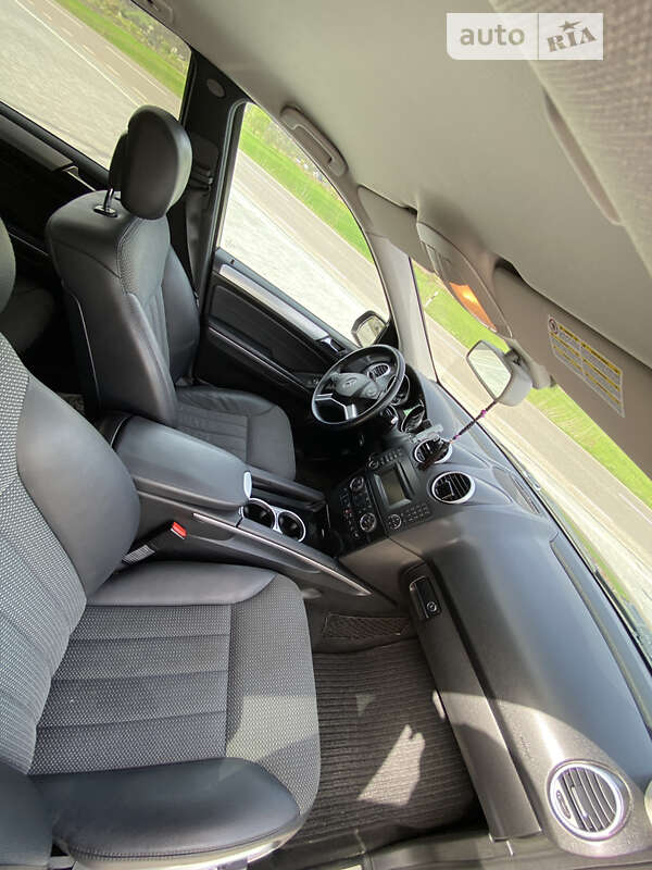 Внедорожник / Кроссовер Mercedes-Benz M-Class 2009 в Виноградове