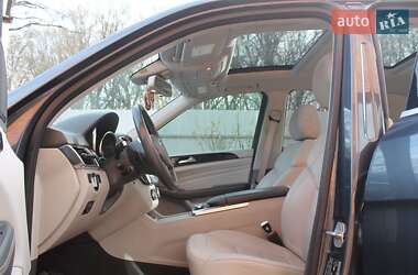 Внедорожник / Кроссовер Mercedes-Benz M-Class 2012 в 