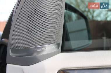 Внедорожник / Кроссовер Mercedes-Benz M-Class 2012 в 