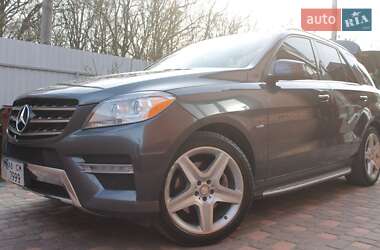 Mercedes-Benz M-Class 2012 Mercedes-Benz M-Class 2012
