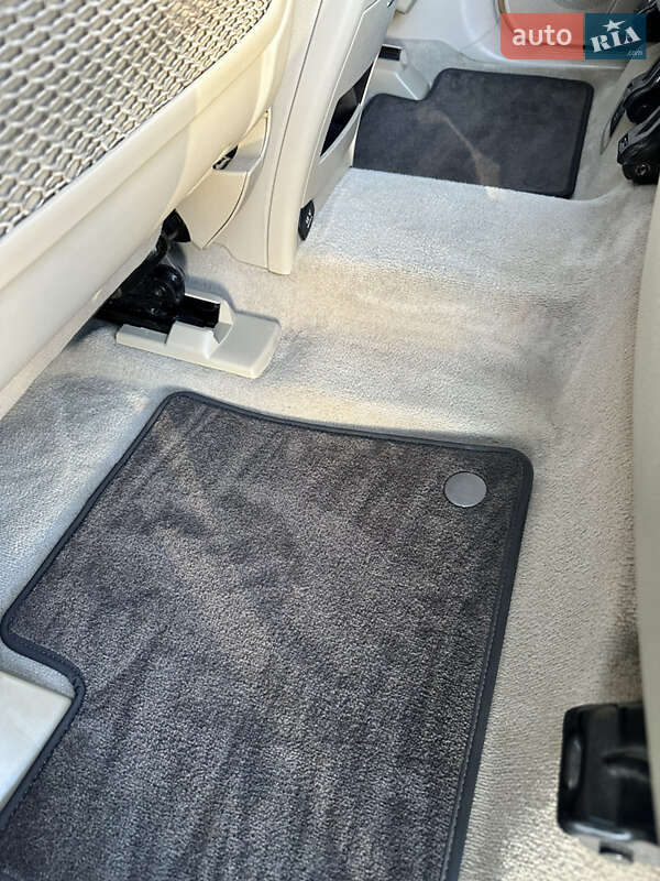 Позашляховик / Кросовер Mercedes-Benz M-Class 2014 в Києві